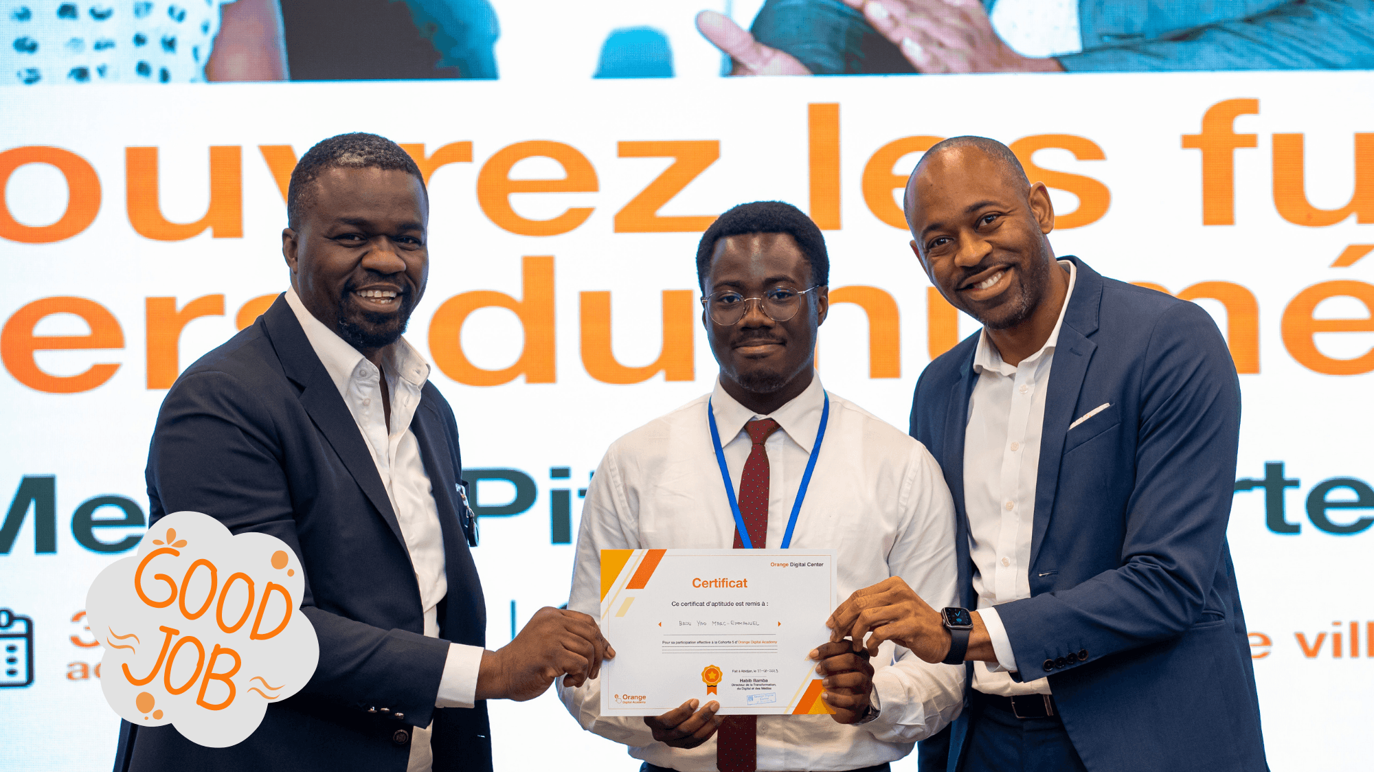 Photo de la cérémonie de présentation des projets